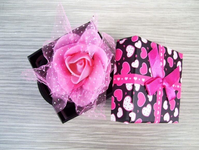 rose gift boxes